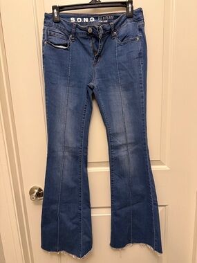 S.O.N.G. Women's Low Rise Fit n' Flare Jeans in Medium Blue